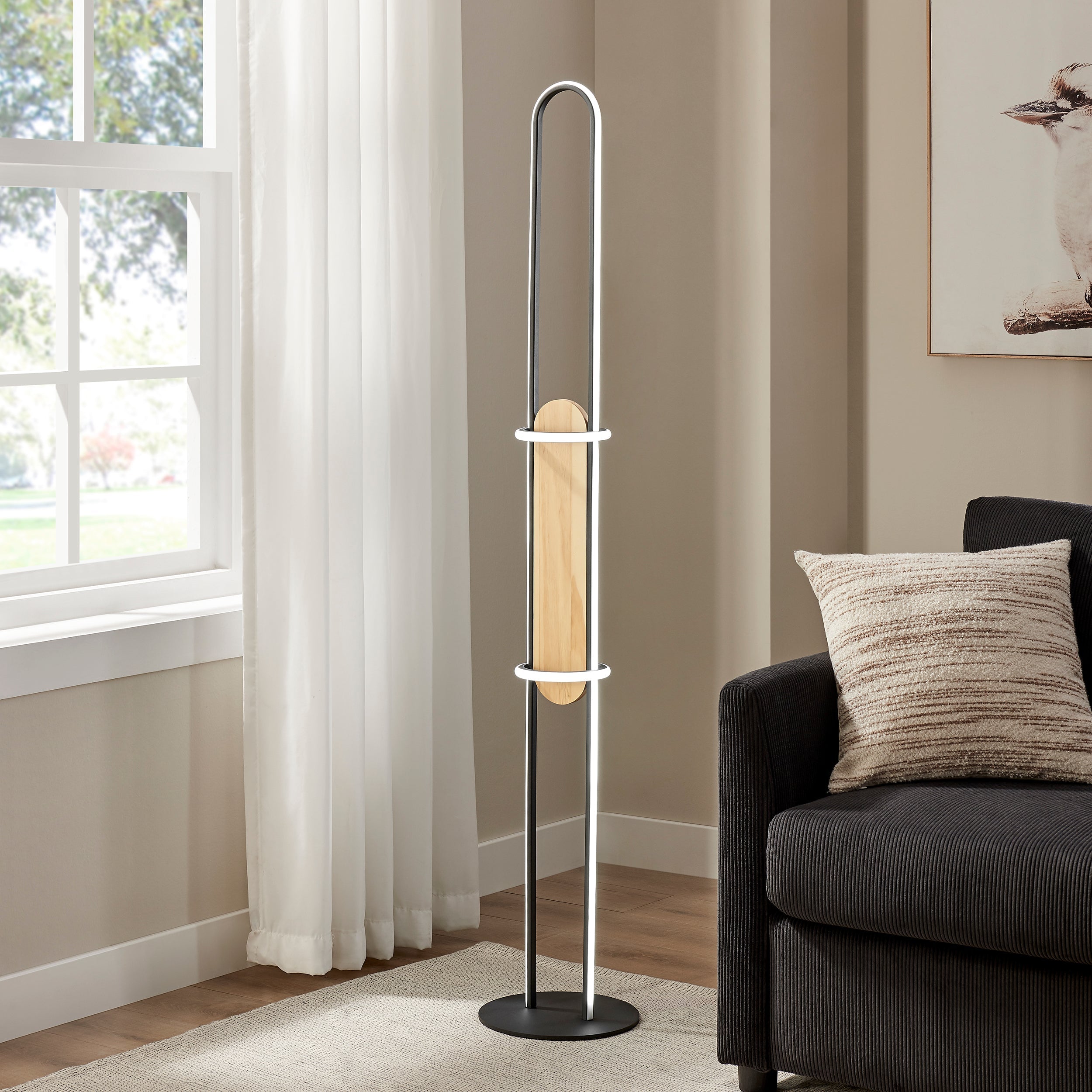 Satin Black & Wood Floor Lamp – Dimmable CCT LED