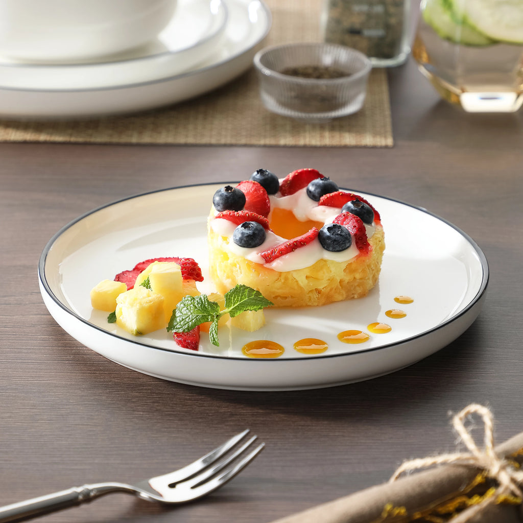 MALACASA LUNA 18-Piece Porcelain Dinnerware Set