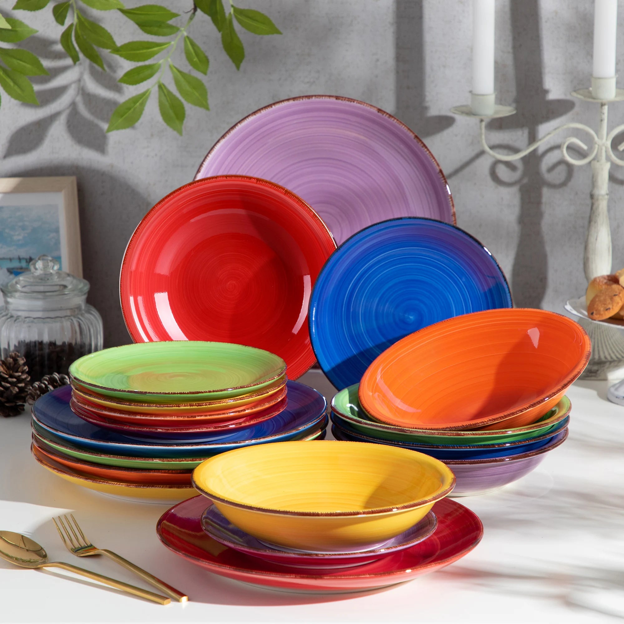 VANCASSO Bonita 18-Piece Stoneware Dinnerware Set – Multicolor Spiral Design