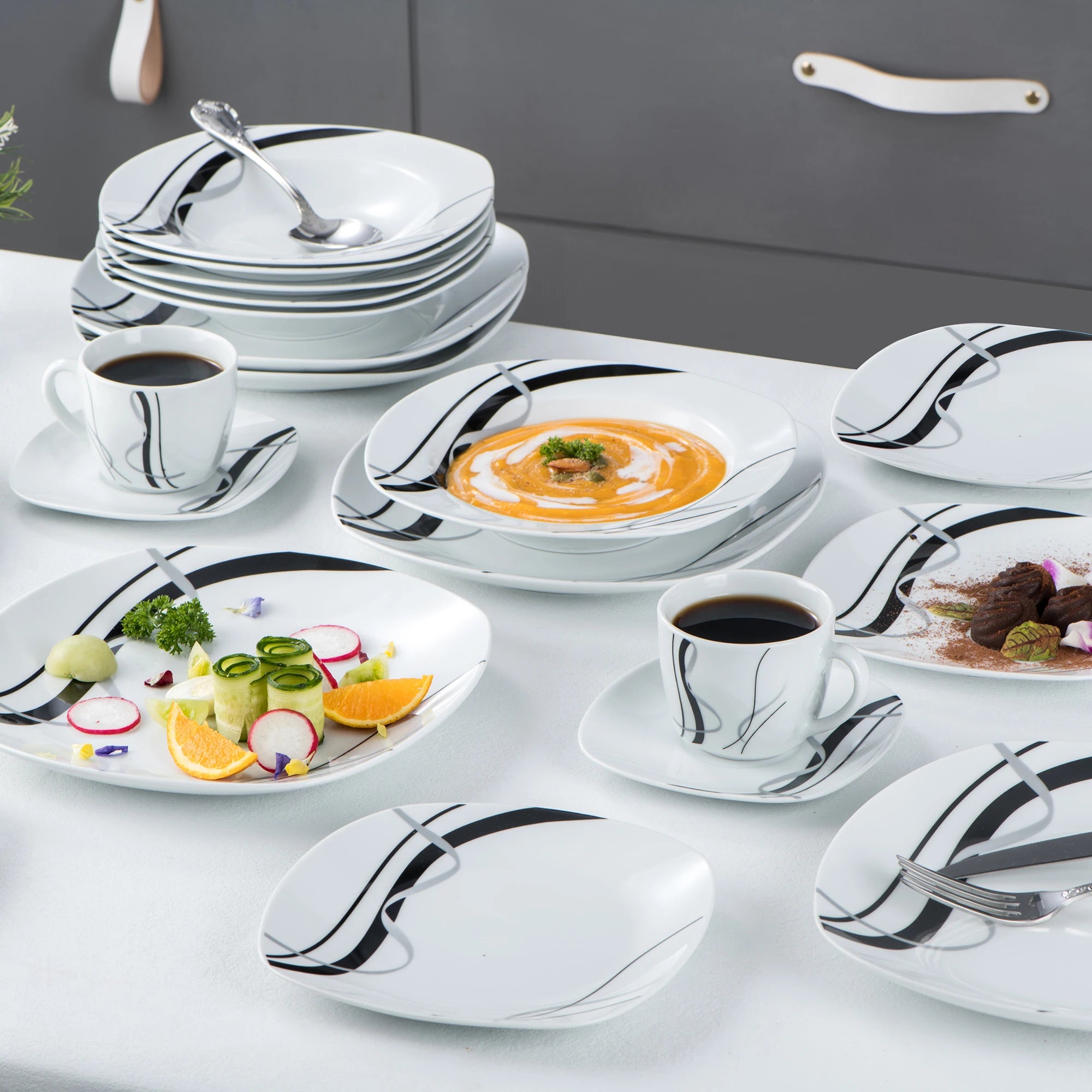 VEWEET Fiona Porcelain Dinnerware Set – 30/60 Pieces, Gray & Black Lines