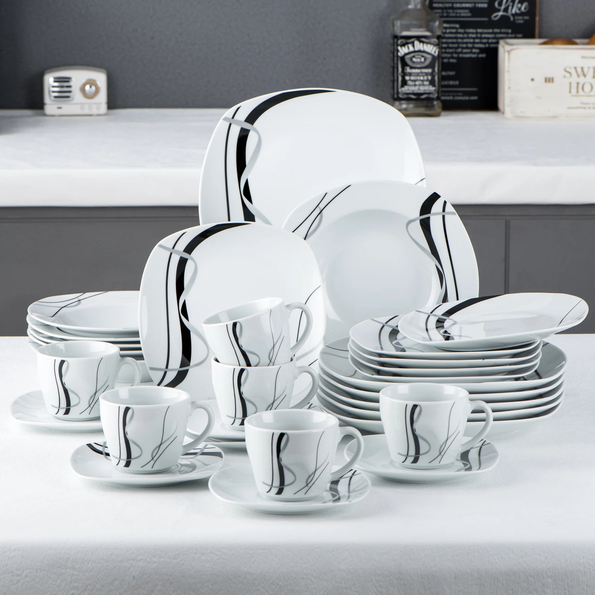 VEWEET Fiona Porcelain Dinnerware Set – 30/60 Pieces, Gray & Black Lines
