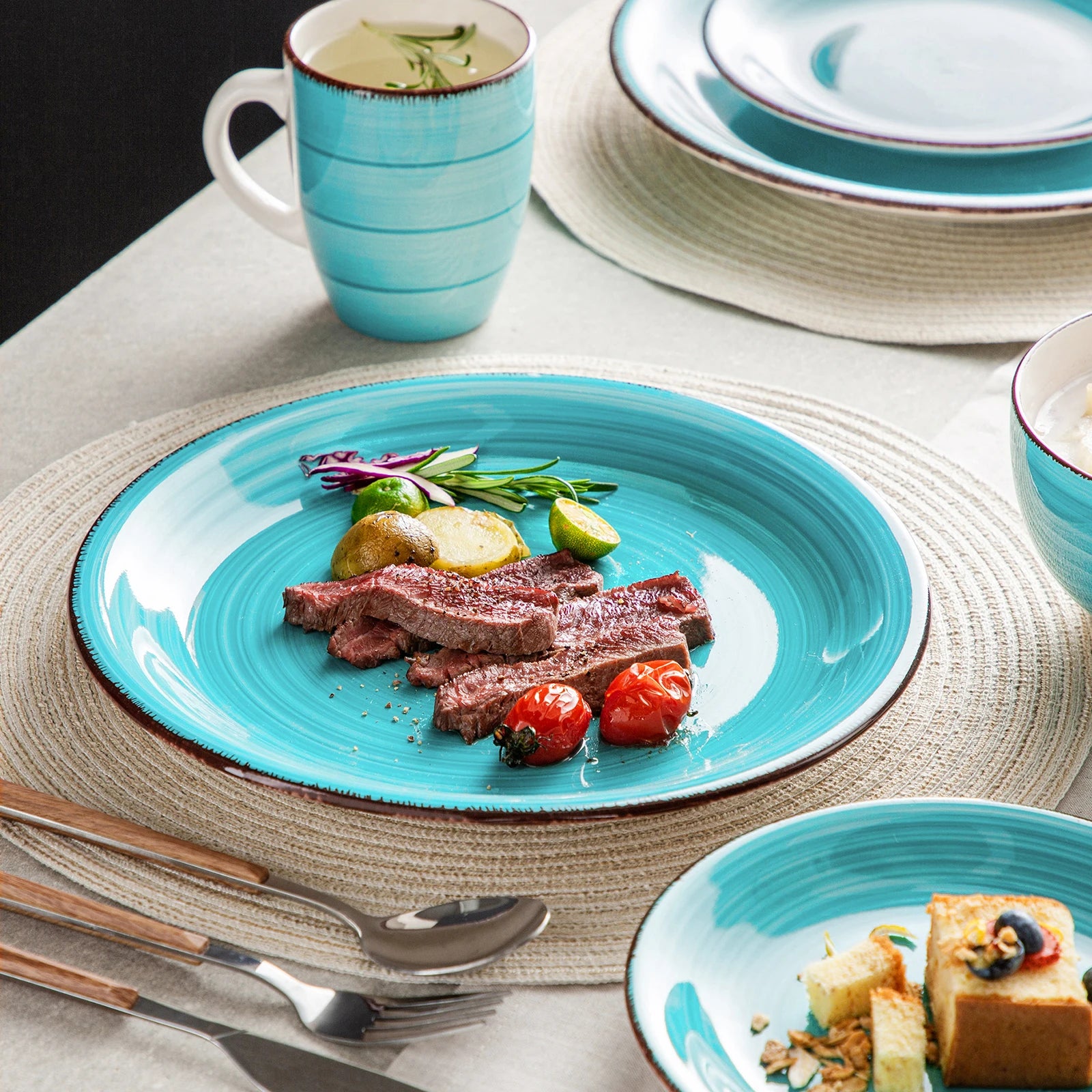 VANCASSO Bella Stoneware Dinnerware Set – 16/32/48 Pieces, Turquoise