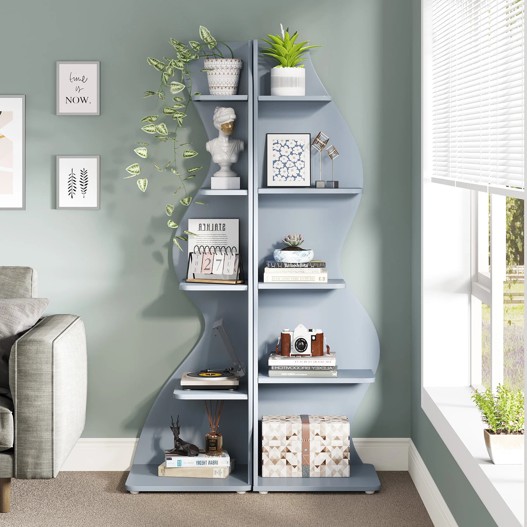 Sorella Sculptural Corner Shelf