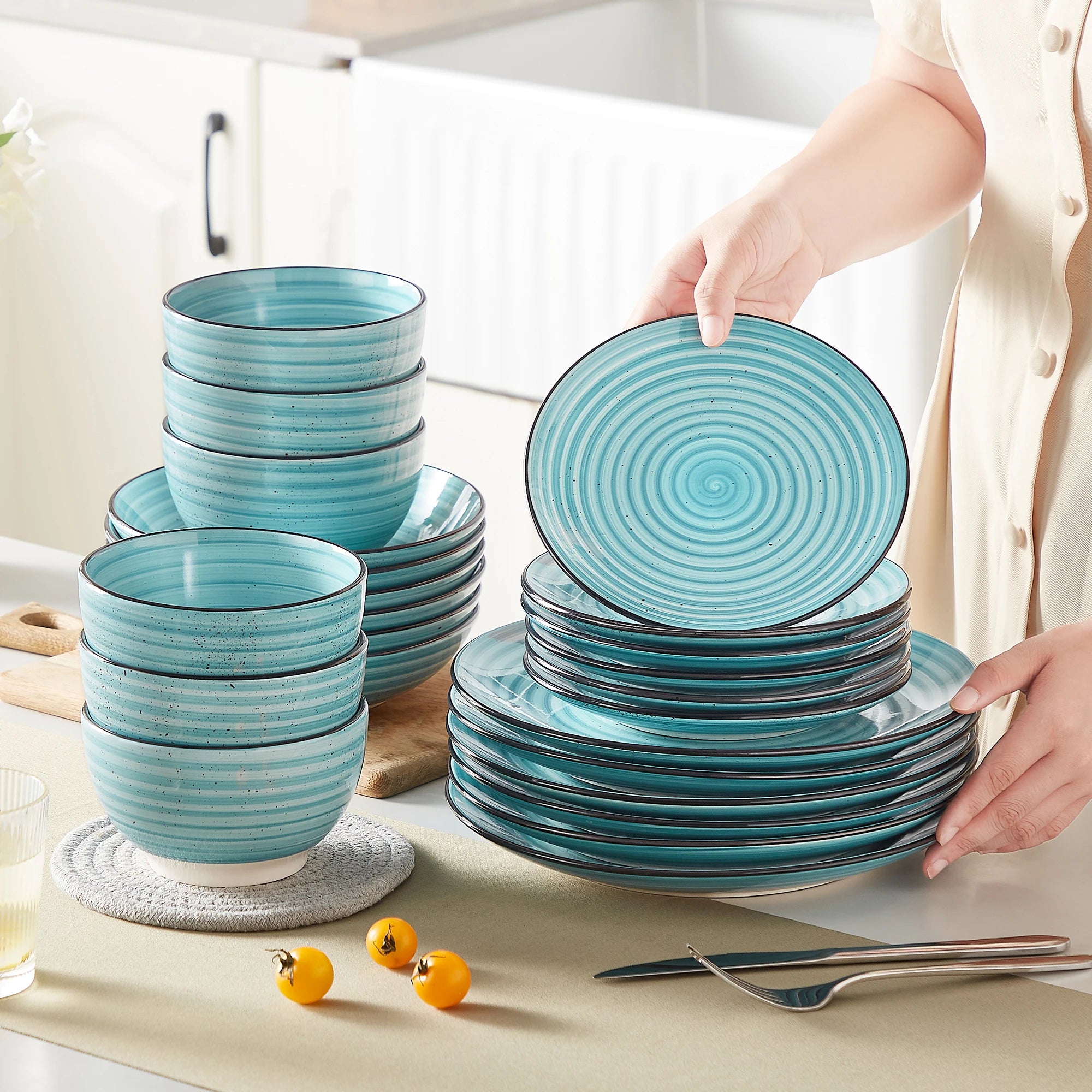 Vancasso Azura Spiral Blue Dinnerware