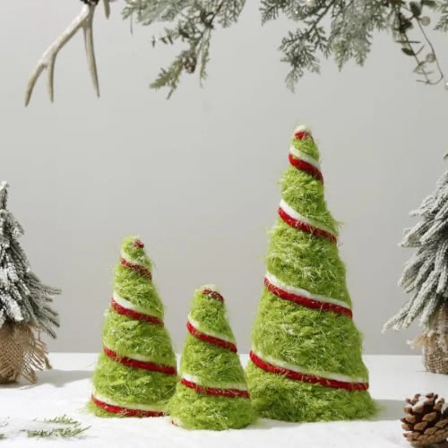 Hollymere Plush Christmas Tree Set