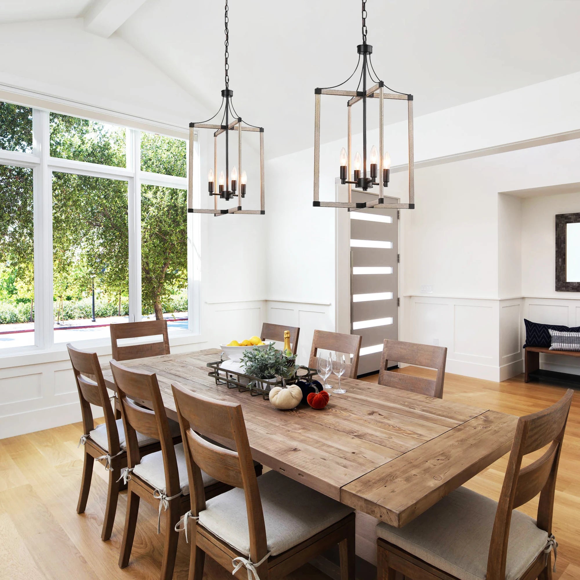 Briarwood 4-Light Rustic Farmhouse Chandelier