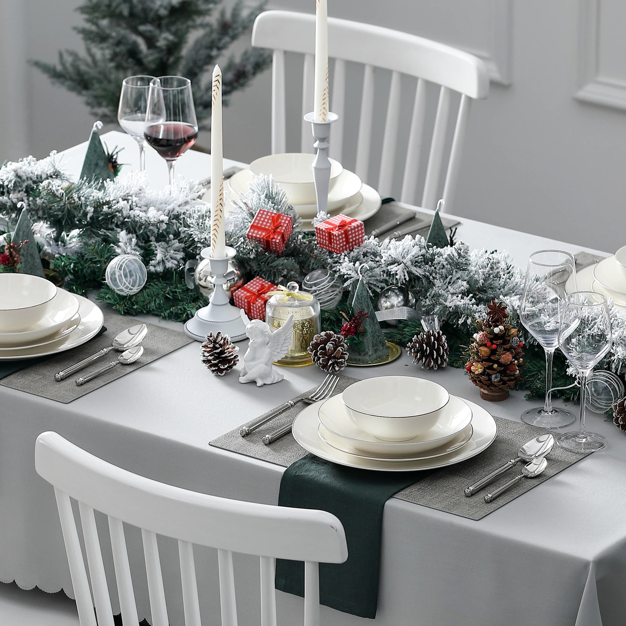 MALACASA Jera Gold Trim - Round Bone China Dinnerware Set - 16 or 32 Pieces