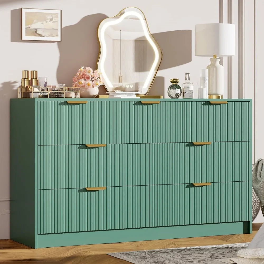 Farnell Fluted Dresser