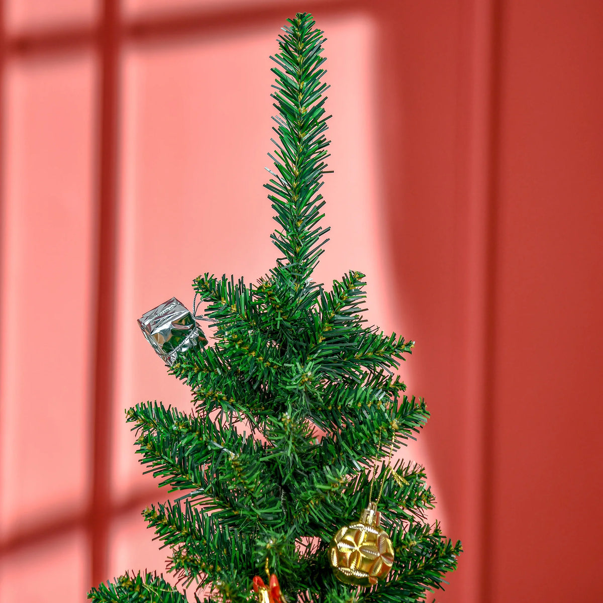 HOMCOM 5-Foot Green Pencil Christmas Tree