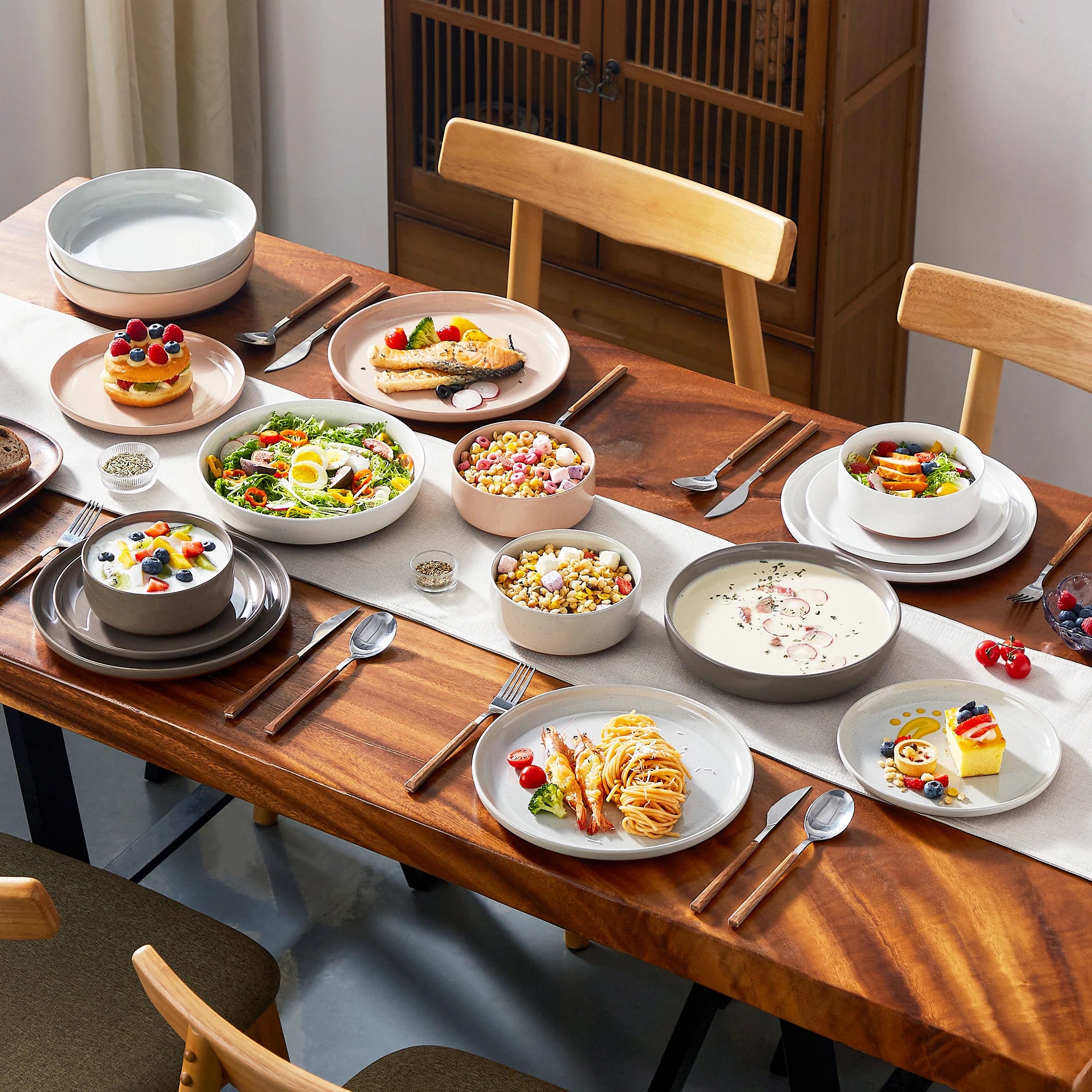 MALACASA Tara Multicolor Stoneware Dinnerware Set – 16/32 Pieces