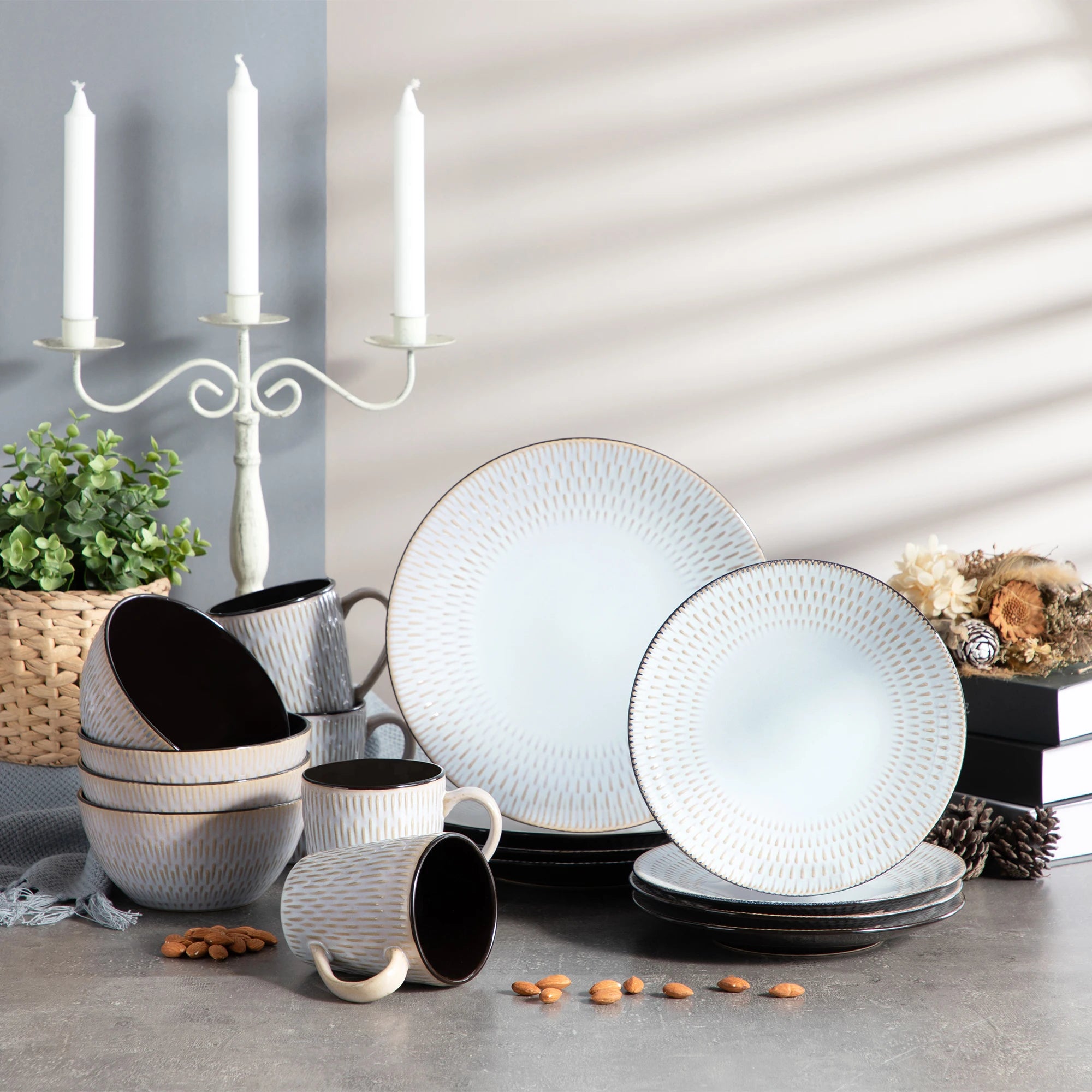 VANCASSO Pluvo Embossed Stoneware Dinnerware Set