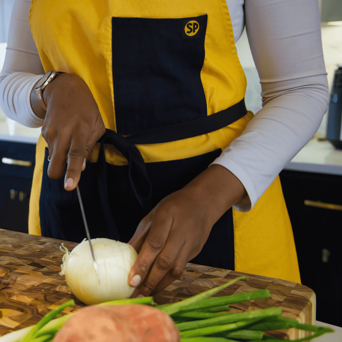 Cornbread Gold Apron